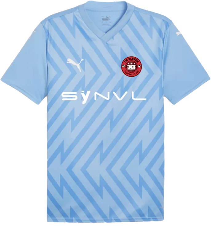 The DC Eleven practice jersey: sky blue with a zigzag pattern, the DC Eleven crest and the SYNVL logo.